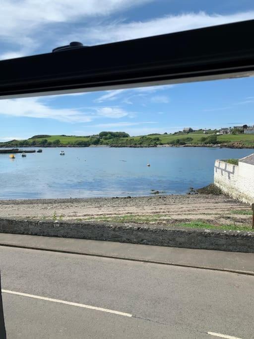 Cladach Cottage - Seafront Isle of Whithorn ภายนอก รูปภาพ