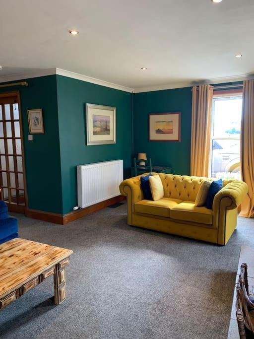 Cladach Cottage - Seafront Isle of Whithorn ภายนอก รูปภาพ